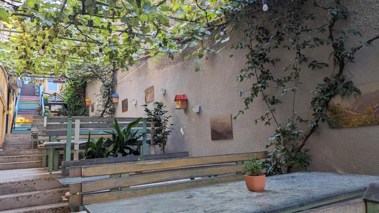 Guesthouse Kartli Tbilisi Exterior photo